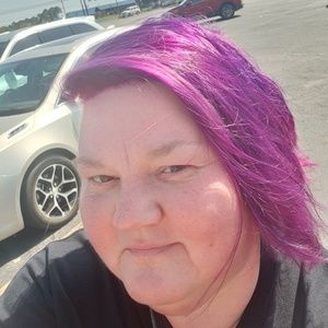 Meet your Posher, Adrian